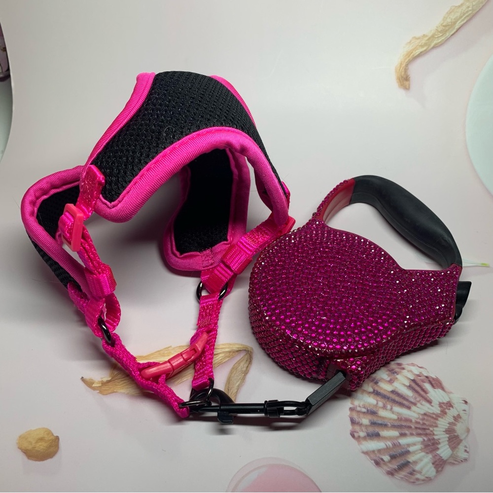 XS PINK HARNESS AND BED-DAZZLED RETRACTABLE LEASHE